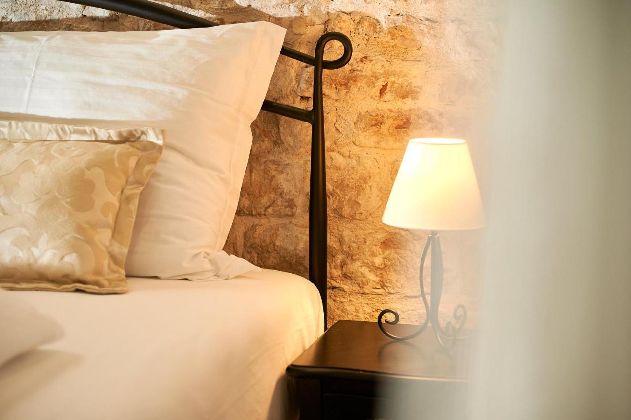 Rustic Apartments Sv Frane In The Old Town Šibenik Exteriör bild