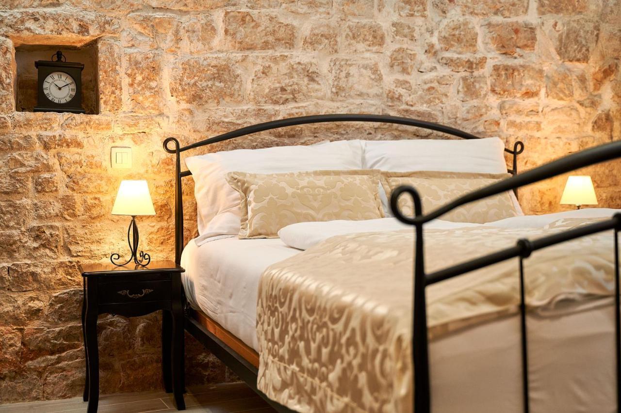 Rustic Apartments Sv Frane In The Old Town Šibenik Exteriör bild